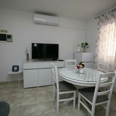 Mirica Διαμέρισμα *